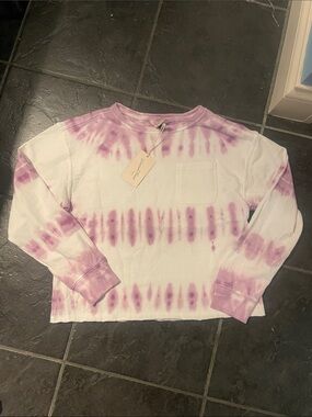 Universal Thread long sleeve shirt